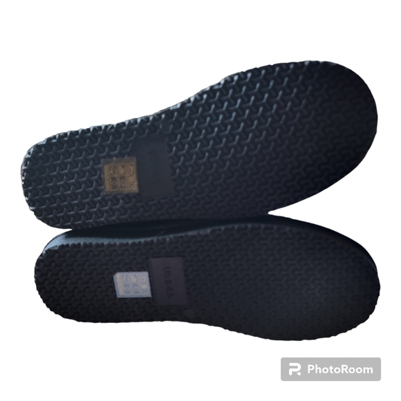 Bernie Mev Shearling Ankle Boots Sheena Black/Gold Tweed Suede Size 8-8.5 NWOB - Picture 4 of 7